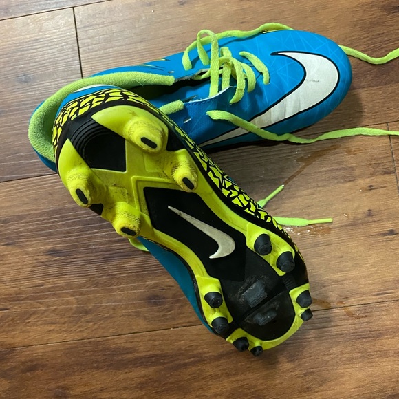 Nike Hypervenom Phelon Ii Fg Women's Soccer Cleats Size 8 Womens Runs small - Picture 4 of 5